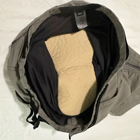 REI Men's Biking Pants with cushion insert Size L Grey - Picture 6 of 6